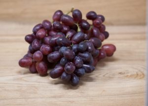 Jurassic-Coast-Farm-Fruit-Grapes-IMG-1503