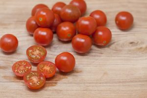 Jurassic-Coast-Farm-Shop-Salad-Cherry Tomatoes-IMG-1557